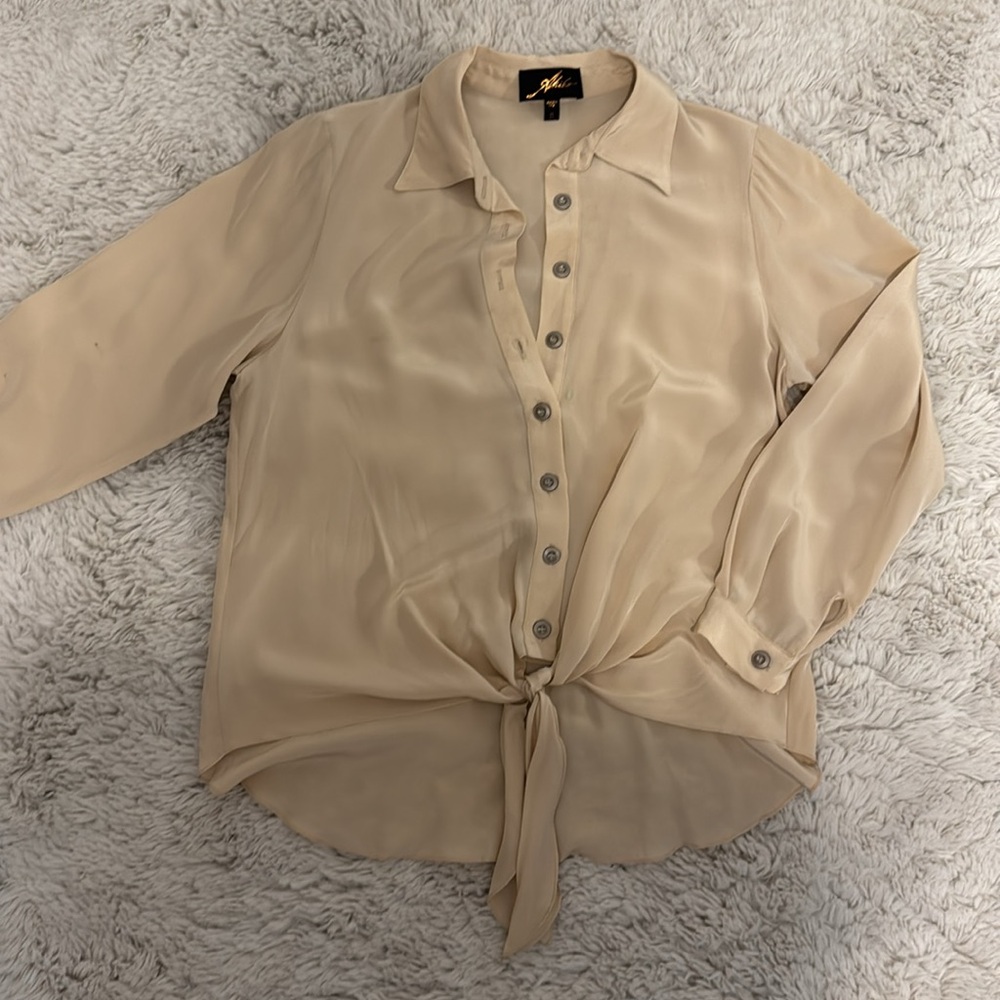 Akiko Nude Silk Tie Front Top